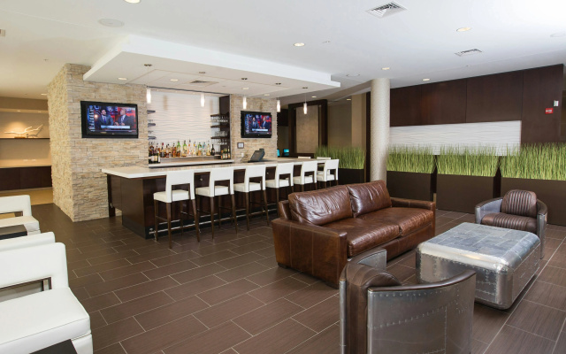 photo 2 of SpringHill Suites by Marriott Bloomington