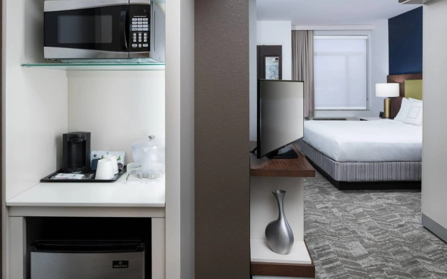photo 3 of Springhill Suites by Marriott Alexandria Old Town/Southwest