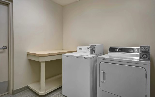 photo 3 of SpringHill Suites by Marriott Atlanta Kennesaw
