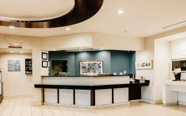 photo 2 of The Beacon Charlotte Airport