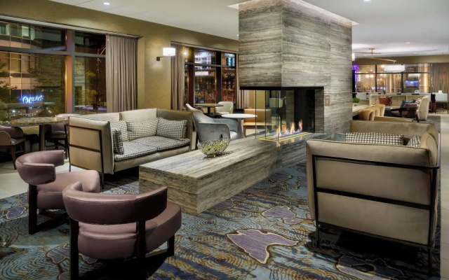 photo 2 of Springhill Suites by Marriott Chicago Downtown/ River North