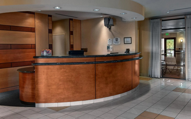 photo 2 of SpringHill Suites by Marriott Denver Airport