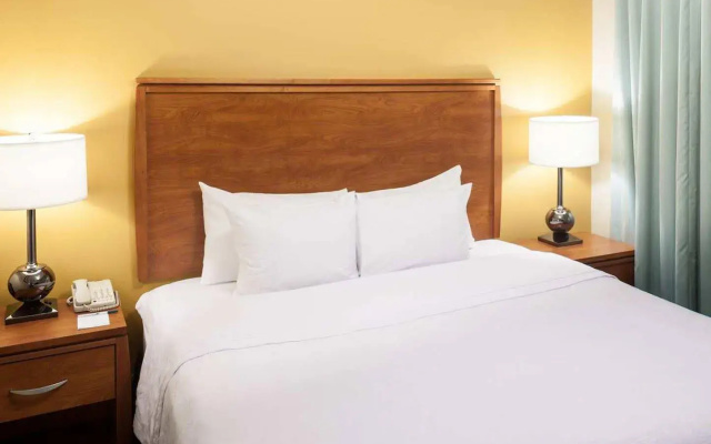 photo 5 of SpringHill Suites by Marriott DFW Airport East/Las Colinas