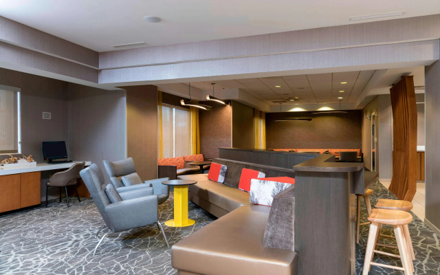photo 2 of SpringHill Suites by Marriott Grand Rapids North