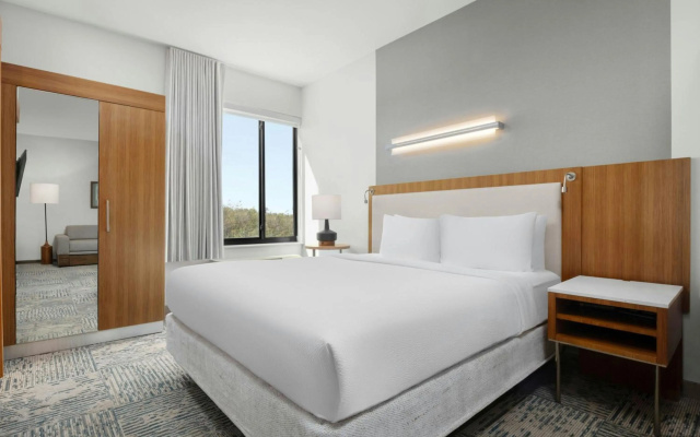 photo 3 of SpringHill Suites Irvine John Wayne Airport/Orange County