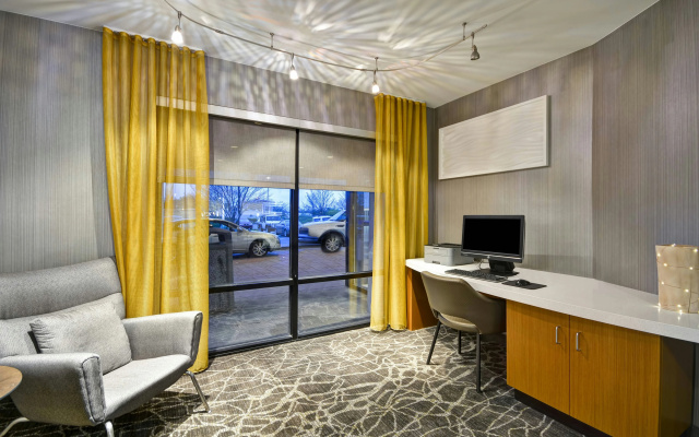 photo 4 of SpringHill Suites Lexington Near the University of Kentucky