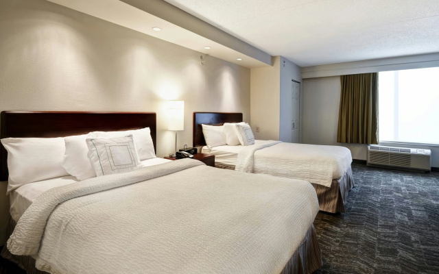 photo 4 of Springhill Suites by Marriott Louisville Airport