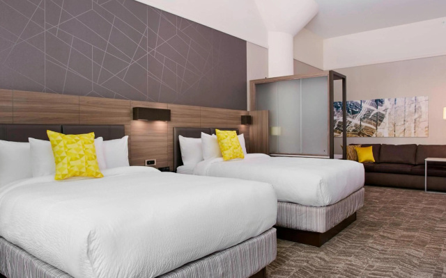photo 5 of SpringHill Suites by Marriott Milwaukee Downtown