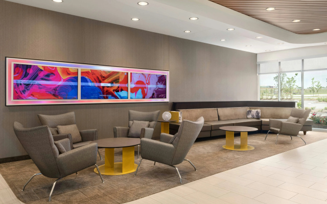photo 2 of SpringHill Suites by Marriott Milwaukee West/Wauwatosa