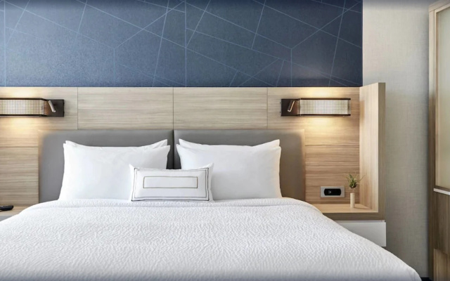 photo 4 of SpringHill Suites by Marriott New York JFK Airport/Jamaica