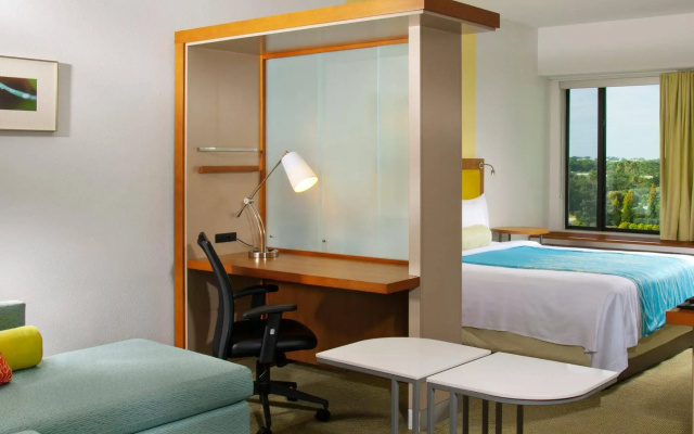 photo 5 of SpringHill Suites by Marriott Orlando at SeaWorld