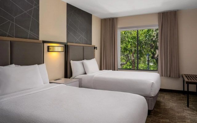 photo 2 of SpringHill Suites by Marriott Sarasota Bradenton