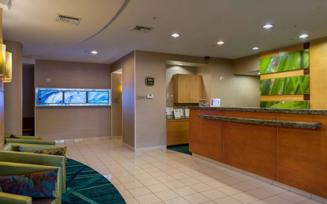 photo 2 of SpringHill Suites by Marriott St. Petersburg Clearwater