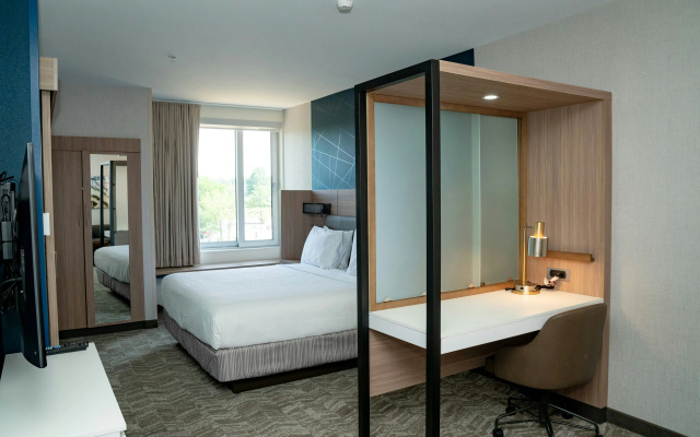 photo 2 of SpringHill Suites by Marriott Woodbridge