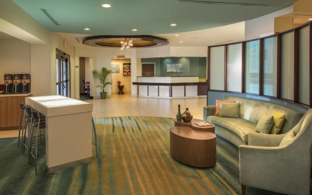 photo 2 of SpringHill Suites Charlotte Airport