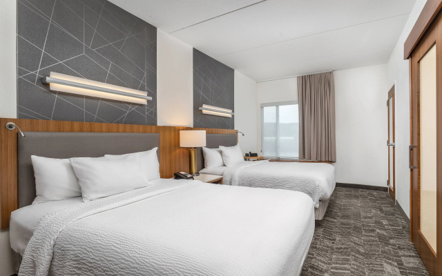 photo 5 of SpringHill Suites by Marriott Chattanooga Downtown/Cameron Harbor