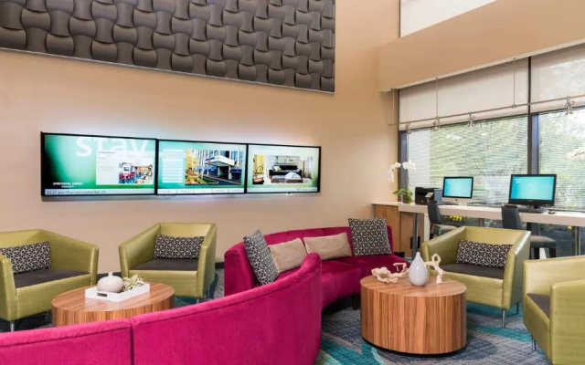 photo 2 of SpringHill Suites Chicago O'Hare