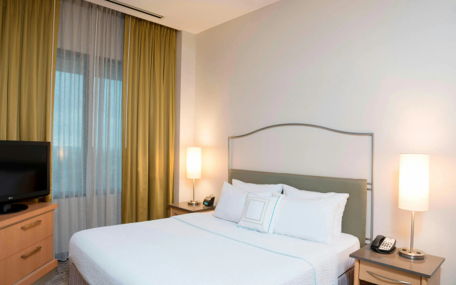 photo 5 of SpringHill Suites Chicago O'Hare by Marriott