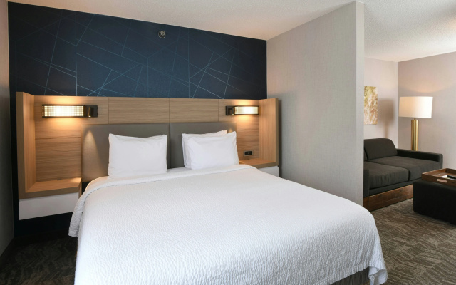 photo 3 of SpringHill Suites Des Moines West