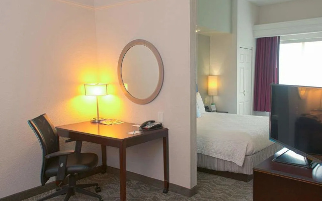 photo 2 of SpringHill Suites Houston Pearland