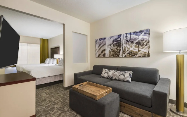 photo 4 of SpringHill Suites Indianapolis Carmel