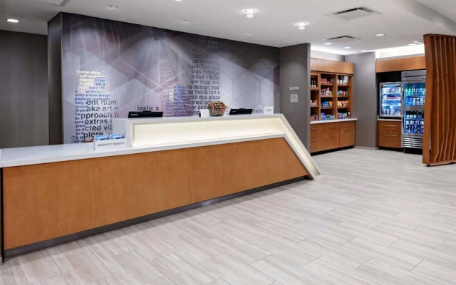 photo 2 of SpringHill Suites Kansas City Plaza