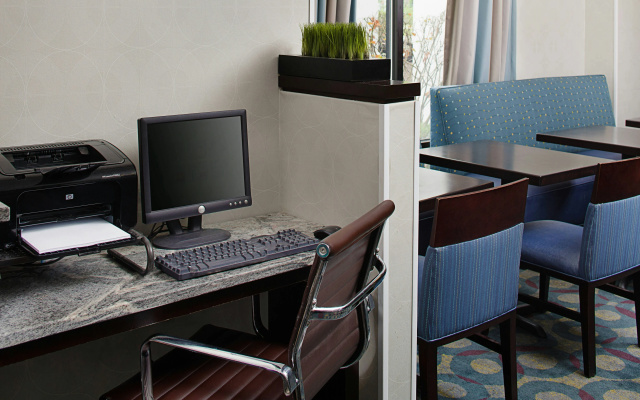 photo 5 of SpringHill Suites by Marriott Manchester-Boston Regional Airport