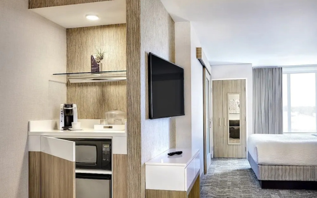 photo 3 of SpringHill Suites Miami Doral