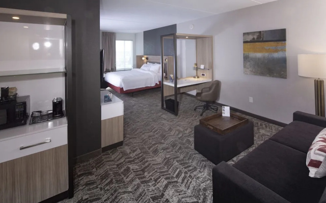 photo 4 of SpringHill Suites Newark Downtown