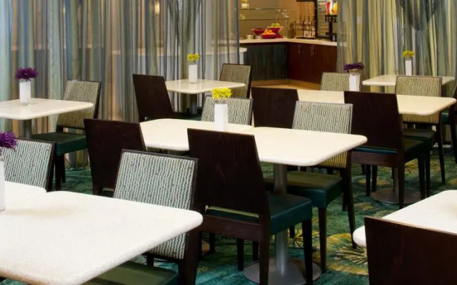 photo 5 of Springhill Suites Orlando At Seaworld