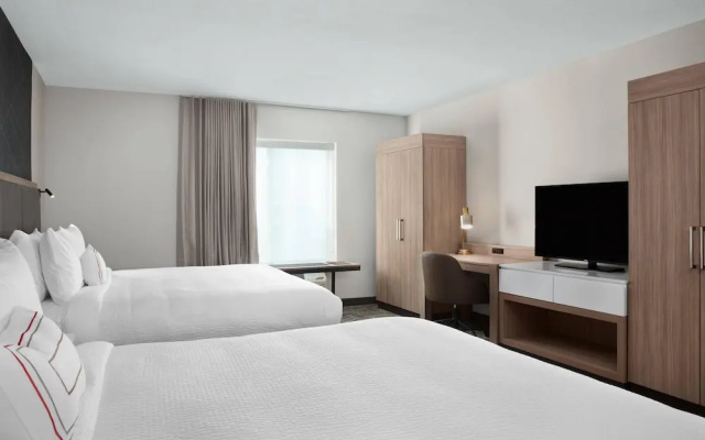 photo 4 of SpringHill Suites by Marriott Orlando Theme Parks/Lake Buena Vista