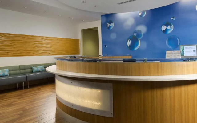 photo 2 of SpringHill Suites Potomac Mills Woodbridge