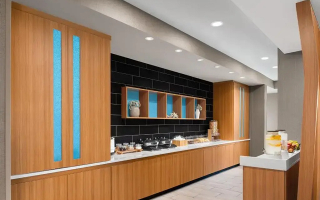 photo 3 of SpringHill Suites Roanoke North
