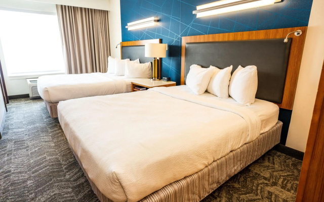 photo 3 of SpringHill Suites by Marriott San Antonio Alamo Plaza/Convention Center