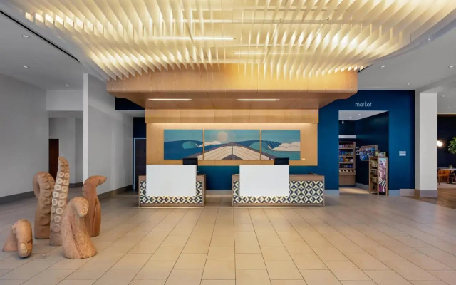 photo 2 of SpringHill Suites by Marriott Oceanside Beach