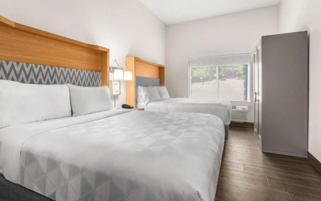 photo 5 of Holiday Inn & Suites Bothell by IHG