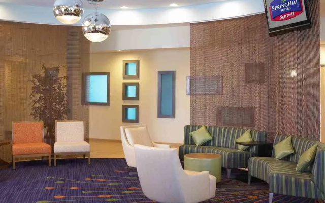 photo 2 of SpringHill Suites St. Louis Airport/Earth City