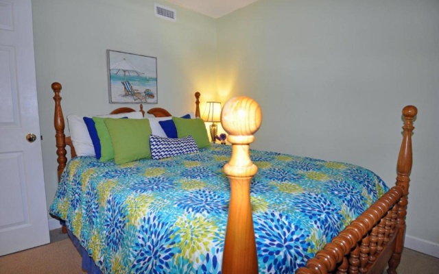 photo 3 of Springs Towers 402 3Br