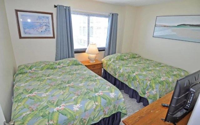 photo 2 of Springs Towers 406 3Br