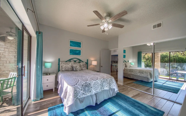photo 4 of Spritzen Haus Cw C107 3 Bedroom Condo by RedAwning