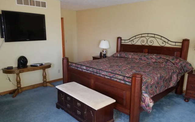 photo 3 of Spruce Lodge