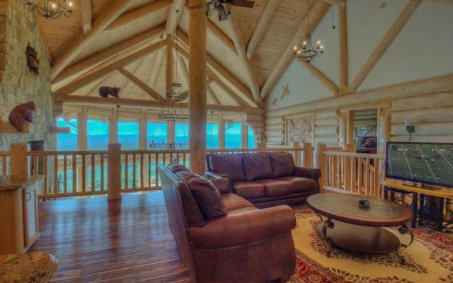 photo 2 of Spyglass by Escape to Blue Ridge