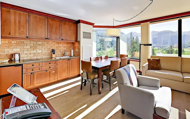 photo 2 of Squaw Creek 1br King Suite Corner Valley View 1 Bedroom Condo