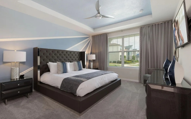 photo 3 of Sr023v: 9 Bed, Nintendo, Princesses, Pool