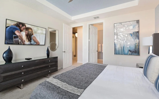 photo 4 of Sr024v: 8 Bed, Frozen, Incredibles, Ping Pong, Shuffle Board