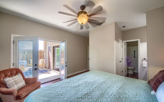 photo 3 of Ss 6b Teckelhaus 2 Bedroom Condo by RedAwning