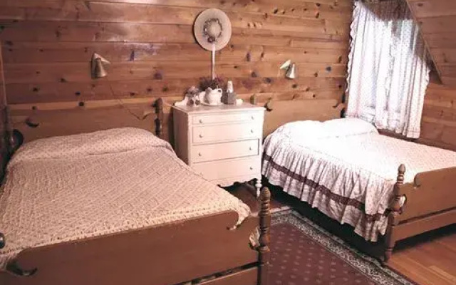 photo 4 of St. Bernard Lodge