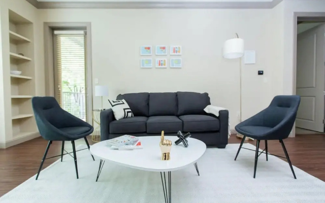 photo 5 of St Louis Stylish 2BD 2BA Central West End Apartment