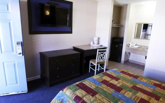 photo 4 of Stallion Inn