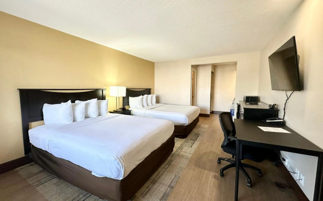 photo 5 of Stanford Inn & Suites Anaheim
